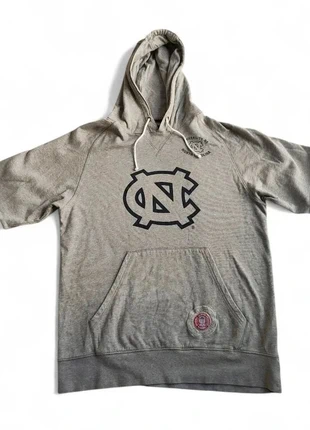 Sweat à capuche Champion U.S. College – North Carolina – Taille L, marque: Champion, état: Très bon état, taille: L, 23,00 €, 24,85 € Protection acheteurs (Pro) incluse