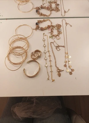 Lot bijoux, marke: pas de marque, zustand: Sehr gut, 6,00 €, 7,00 € inklusive Vinted-Käuferschutz