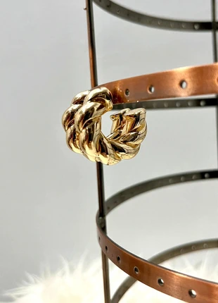 Aros dorados acero inoxidable curvados 🥰🥰, marque: Local, état: Neuf sans étiquette, 11,00 €, 12,25 € Protection acheteurs incluse