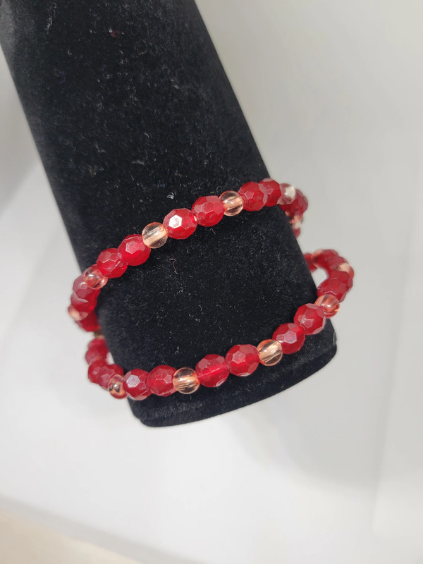 Gold Tone Embellishment with Red & Pink Beads Double Strand Bracelet 4
