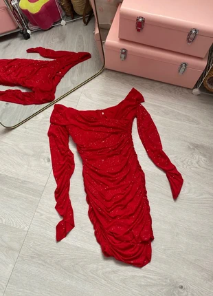 Robe rouge à paillettes, condizioni: Ottime, taglia: S / IT 40 / EU 36, €8.00, €9.10 include la Protezione acquisti