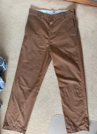 Carhartt chino/pantalon, merk: Carhartt, staat: Heel goed, maat: M, € 15,00, € 16,45 inclusief Kopersbescherming