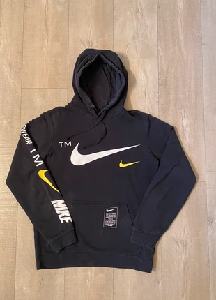Pull Nike sportswear, marke: Nike, zustand: Sehr gut, größe: S, 16,00 €, 17,50 € inklusive Vinted-Käuferschutz