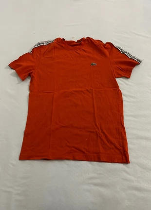 Lacoste t-shirt, merk: Lacoste, staat: Heel goed, maat: S, € 6,00, € 7,00 inclusief Kopersbescherming