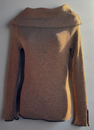 🤎Jersey Zara Knit – Hilo Italiano, diseño off-shoulder elegante, marque: Zara Knit, état: Très bon état, taille: M / 38 / 10, 15,00 €, 16,45 € Protection acheteurs incluse