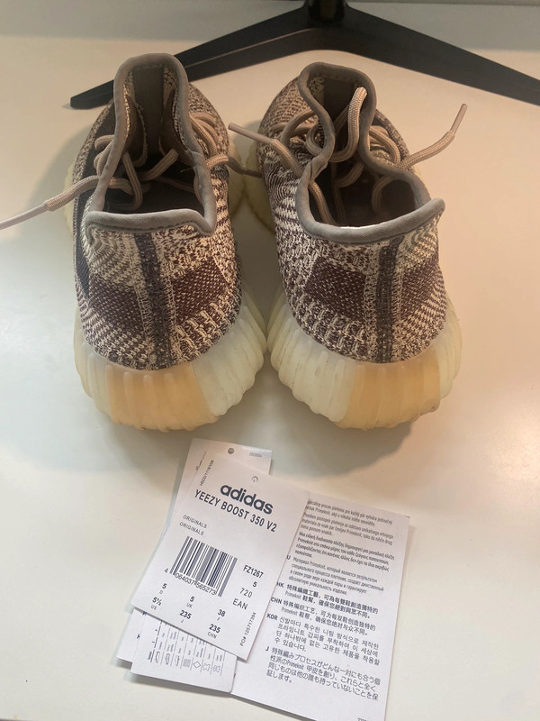 Yeezy gr sale 38