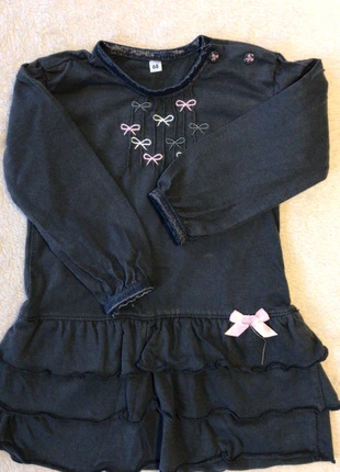 Robe 6 mois , zustand: Sehr gut, größe: 6-9 Monate / 68, 3,00 €, 3,85 € inklusive Vinted-Käuferschutz