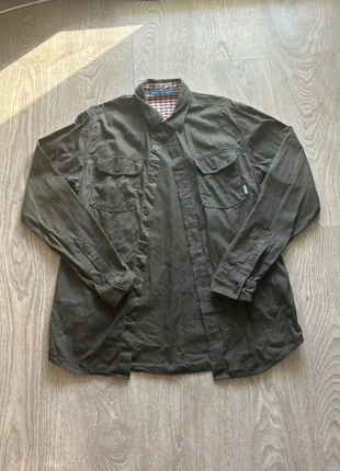 Chemise Adidas Skateboard kaki - taille unique, brand: adidas, condizioni: Ottime, taglia: Taglia unica, €20.00, €21.70 include la Protezione acquisti