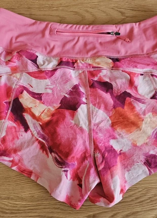 Short de sport Athleta 🩷 modèle-Printed Run With It 2.5”, marque: Athleta, état: Très bon état, taille: S / 36 / 8, 3,00 €, 3,85 € Protection acheteurs incluse