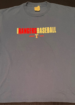 Majestic Giants T-Shirt - Vinted