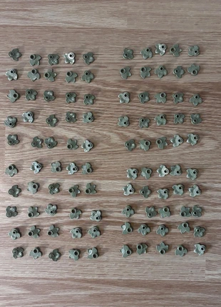 Lego x100 feuilles olive green Lego, marke: LEGO, zustand: Sehr gut, 5,00 €, 5,95 € inklusive Vinted-Käuferschutz