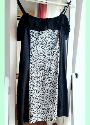 😍 Vestido lencero , vintage estampado negro cebra S 😍 Long zebra print black dress , size S, marque: streking, état: Très bon état, taille: S / 36 / 8, 9,90 €, 11,10 € Protection acheteurs incluse