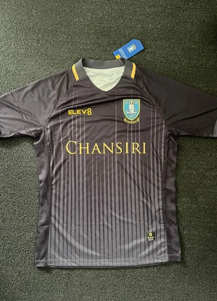 Sheffield Wednesday 18/19 Away kit, marca: Elev8, estado: Nuevo con etiquetas, tamaño: S, 19,99 €, 21,69 € Protección al comprador incluida