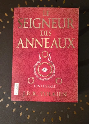 Livre Le seigneur des anneaux l'intégrale, zustand: Neu, 9,00 €, 10,15 € inklusive Vinted-Käuferschutz