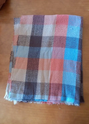 Lenço tipo manta da primark , marca: Primark, estado: Bueno, 1,50 €, 2,28 € Protección al comprador incluida