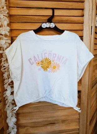 Crop top fille California Gémo taille 8ans 💠💠, marca: Gémo, estado: Bom, tamanho: 8 anos / 128 cm, €3.00, €3.85 inclui Proteção do Comprador Pro
