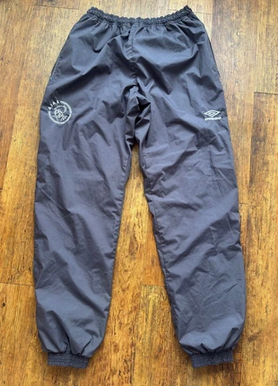 Men’s vintage 1990’s Umbro Ajax football tracksuit bottoms XL, brand: Umbro, condition: Very good, size: XL, £49.99, £53.19 includes Buyer Protection