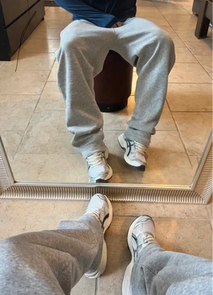 Jogging large gris, marque: sans marque, état: Neuf avec étiquette, taille: M, 23,00 €, 24,85 € Protection acheteurs incluse