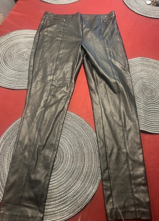 Spodnie eco skóra, marque: ONLY, état: Très bon état, taille: L / 40 / 12, 4,00 €, 4,90 € Protection acheteurs incluse