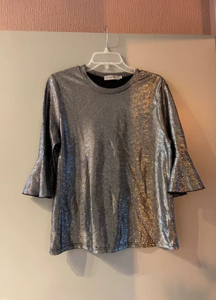 Zilvere top maat M, merk: Voyelles, staat: Heel goed, maat: M / 38 / 10, € 4,50, € 5,43 inclusief Kopersbescherming