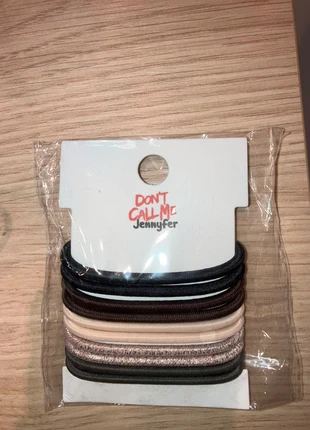 Élastique cheveux, marke: Jennyfer, zustand: Neu, mit Etikett, 1,20 €, 1,96 € inklusive Vinted-Käuferschutz
