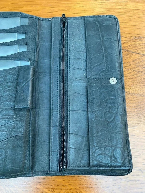 Portefeuille / Compagnon en vinyle noir Patrick Blanc - photo numéro 8