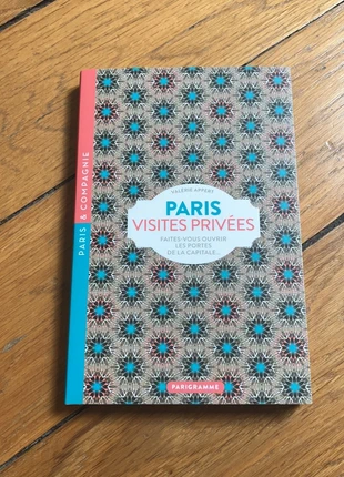 Guide Paris, état: Neuf sans étiquette, 4,00 €, 4,90 € Protection acheteurs incluse