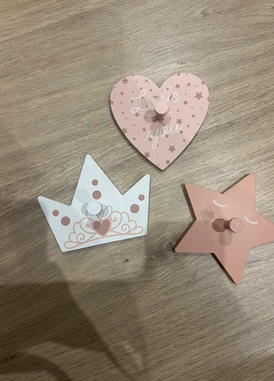 Porte-vêtements enfant, condizioni: Ottime, €2.00, €2.80 include la Protezione acquisti