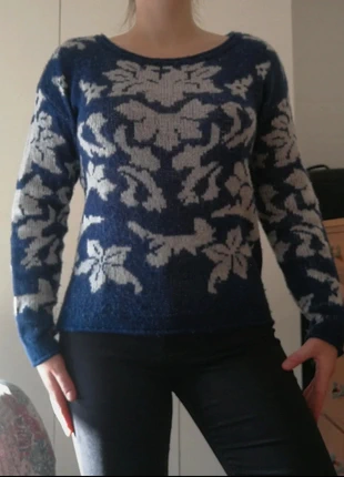 Maglione blu a fantasia bianca, marca: ONLY, estado: Muy bueno, tamaño: M / 38 / 10, 8,00 €, 9,10 € Protección al comprador incluida