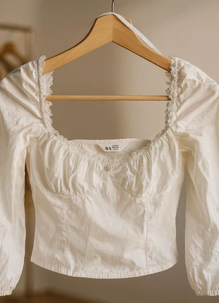 Blusa blanca escote cuadrado encaje Berskha vintage retro White square-neck blouse blanche talla S, marque: Bershka, état: Très bon état, taille: S / 36 / 8, 5,00 €, 5,95 € Protection acheteurs incluse