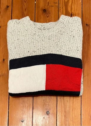 Pull col rond en laine gris Tommy Hilfiger taille XS, marke: Tommy Hilfiger, zustand: Sehr gut, größe: XS, 20,00 €, 21,70 € inklusive Vinted-Käuferschutz