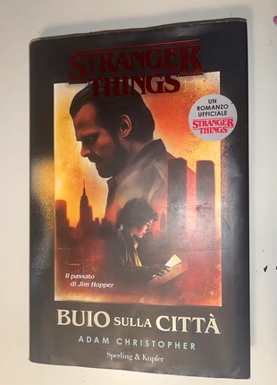 Stranger Things-Buio sulla città , état: Bon état, 15,00 €, 16,45 € Protection acheteurs incluse