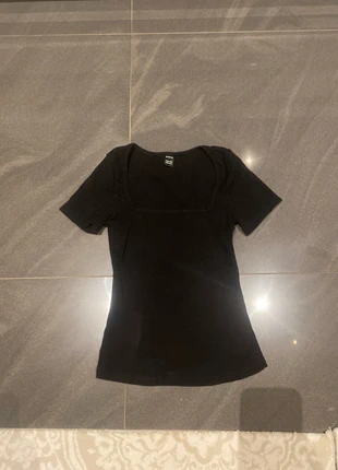 Enges Basic Oberteil, merk: Shein, staat: Heel goed, maat: XXS / 32 / 4, € 3,00, € 3,85 inclusief Kopersbescherming