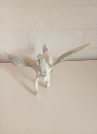 Figurine pégase jouets pour enfants, marque: La Grande Récré, état: Très bon état, taille: Taille unique, 3,00 €, 3,85 € Protection acheteurs incluse