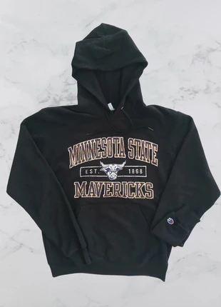 Pull Champion noir avec motifs violet , Taille S, brand: Champion, condition: Very good, size: S, €20.00, €21.70 includes Buyer Protection