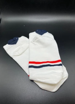 Chaussettes socquettes blanches coeur bleu et rouge, état: Très bon état, taille: S | 35–38, 3,00 €, 3,85 € Protection acheteurs incluse