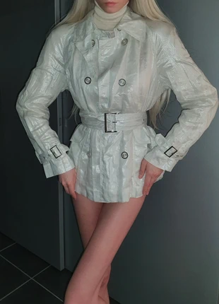 Glossy lucid silk effect trench coat vintage, brand: Carla Carini, condizioni: Ottime, taglia: M / IT 42 / EU 38, €35.00, €37.45 include la Protezione acquisti