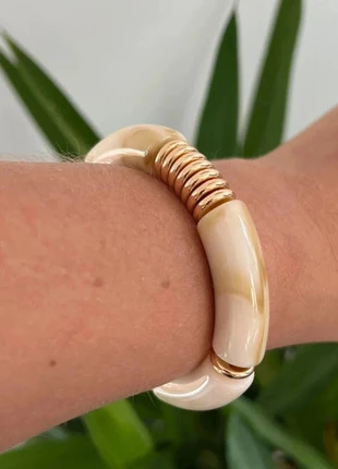 Bracelet perle tube acrylique élastique ivoire blanc, marque: Labouderie, état: Très bon état, 3,00 €, 3,85 € Protection acheteurs (Pro) incluse