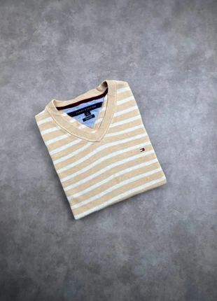 Pull col V Tommy Hilfiger rayé blanc et beige logo brodé - taille M, marque: Tommy Hilfiger, état: Bon état, taille: M, 14,90 €, 16,35 € Protection acheteurs (Pro) incluse