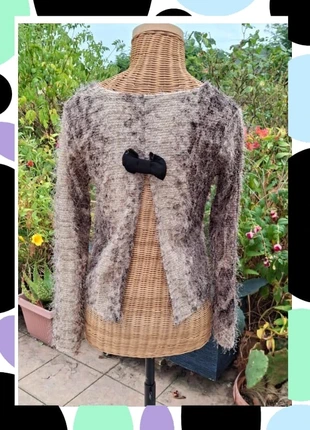 Pull femme poilu doux beige & marron avec nœud dos – made in Italy, marque: sans marque, état: Très bon état, taille: M / 38 / 10, 8,00 €, 9,10 € Protection acheteurs incluse