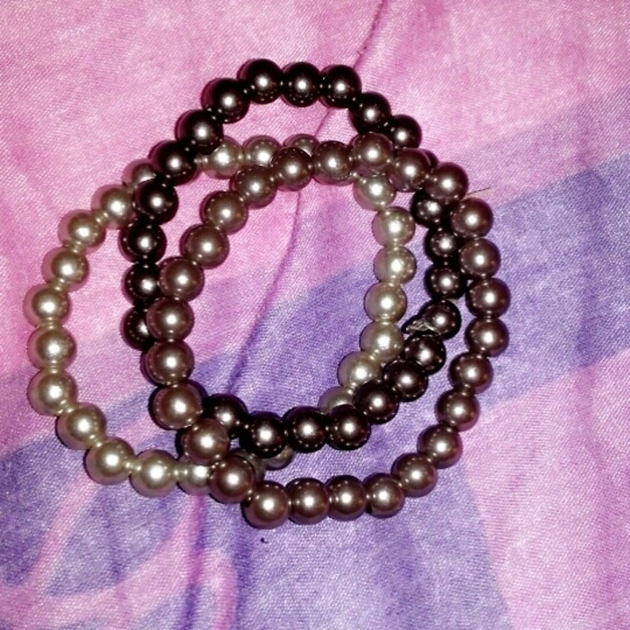 Lot de bracelets en perle 2