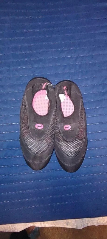 Women's Speedo Water Shoes Size 9 1