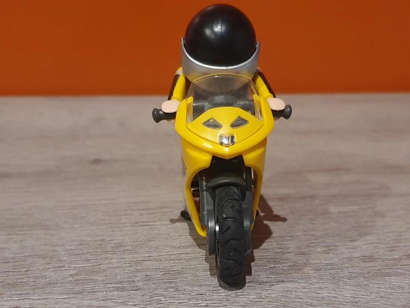 playmobil moto de course jaune