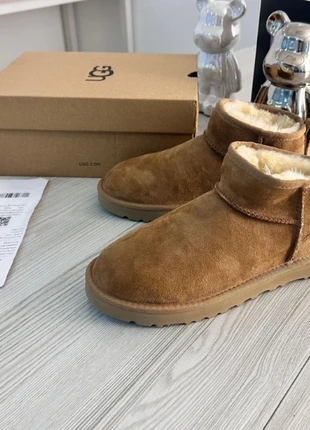 Ugg Ultra Mini, marque: UGG, état: Neuf avec étiquette, taille: 37, 55,00 €, 58,45 € Protection acheteurs incluse
