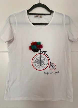 Purificacion Garcia t-shirt with detail, marque: Purificación García, état: Très bon état, taille: L / 40 / 12, 6,00 €, 7,00 € Protection acheteurs incluse