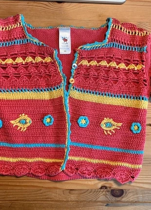 Jäckchen gehäkelt/gestrickt, merk: Baby Club, staat: Veelgebruikt, maat: 18-24 maanden / 86 cm, € 1,00, € 1,75 inclusief Kopersbescherming