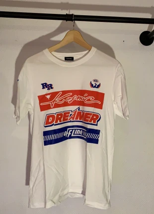 Weißes Tshirt , marque: Diesel, état: Bon état, taille: S, 15,00 €, 16,45 € Protection acheteurs incluse