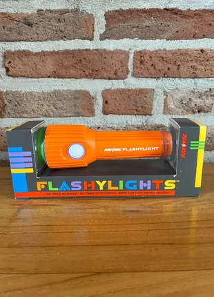 Vintage Rayovac Flashylights zaklamp, merk: rayovac, staat: Nieuw zonder prijskaartje, € 4,00, € 4,90 inclusief Kopersbescherming