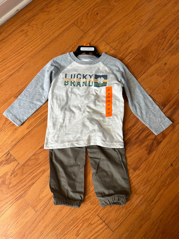 NWT Lucky Brand boys 2pcs outfit set 1