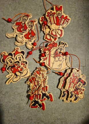 Disney 12 houten hangers - ornamenten, merk: Disney, staat: Heel goed, € 6,00, € 7,00 inclusief Kopersbescherming